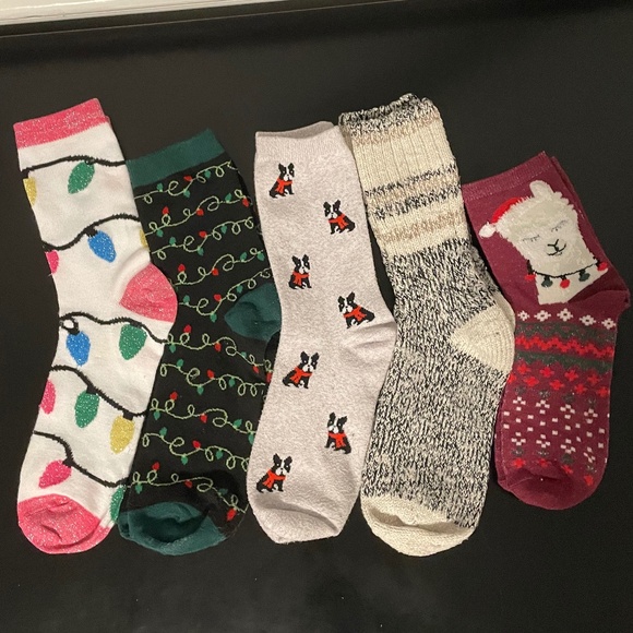 5 for $20: Target Christmas/Holiday socks - Picture 1 of 16